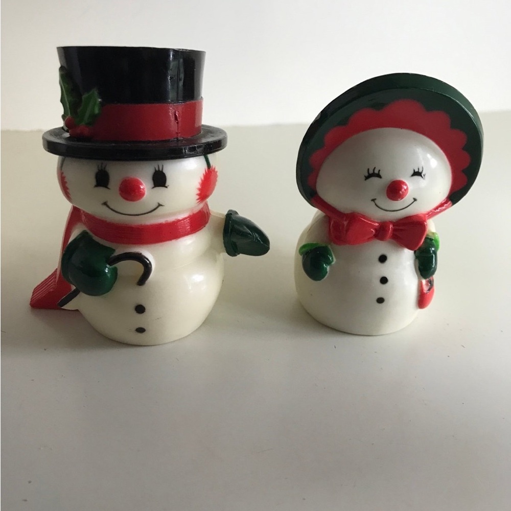 Hallmark vintage Snowman Mr and Mrs Merry salt and pepper Set